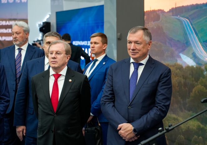 Торжественная церемония открытия реконструированного участка М-3 "Украина"