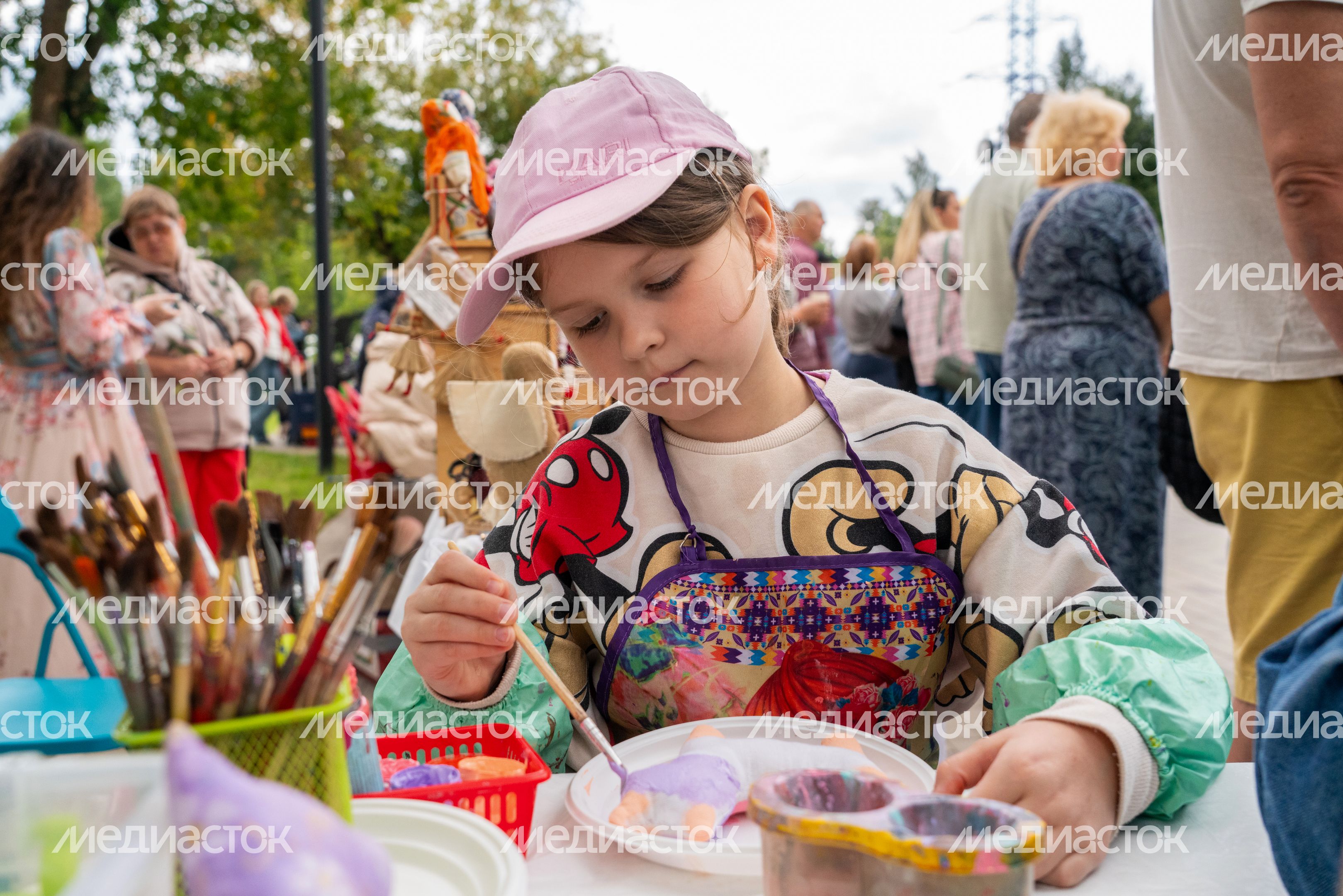 Мастер-классы для детей и взрослых на народном празднике Яблочный Спас в Яблоневом сквере Красногорска Мастер-классы для детей и взрослых на народном празднике Яблочный Спас в Яблоневом сквере Красногорска