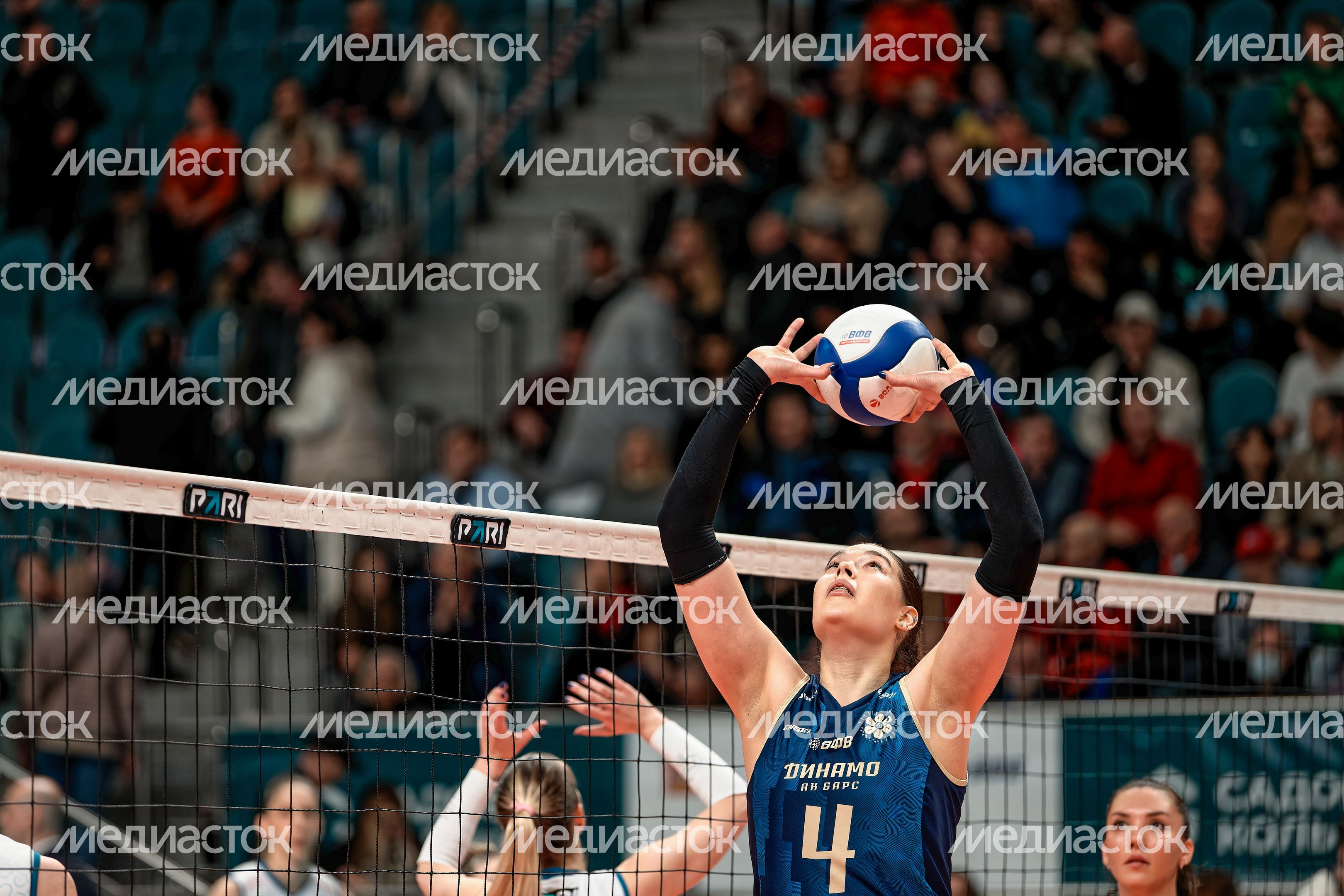 «Динамо-Ак Барс» победило «Заречье-Одинцово» и вышло в финал женской суперлиги