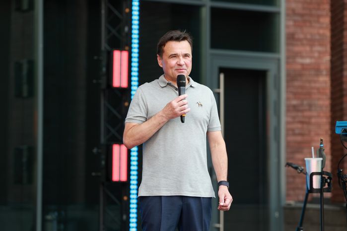 Андрей Воробьев поздравил победителей и призеров заключительного этапа Всероссийской олимпиады школьников