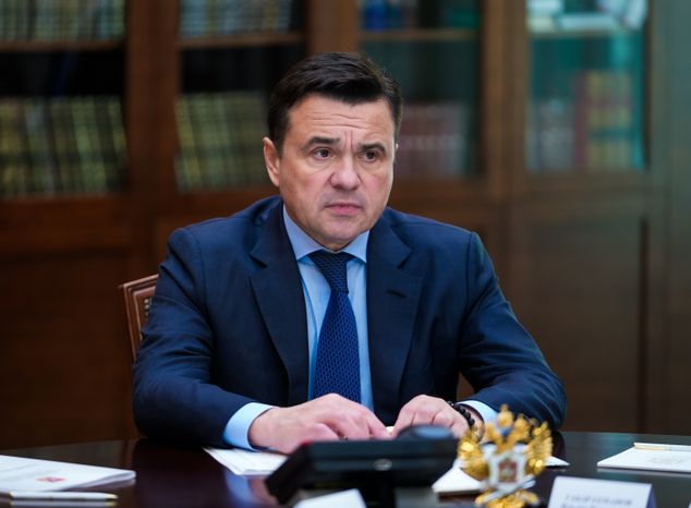 Андрей Воробьев обсудил на оперативном совещании подготовку к отопительному сезону и ограничения на работу мигрантов