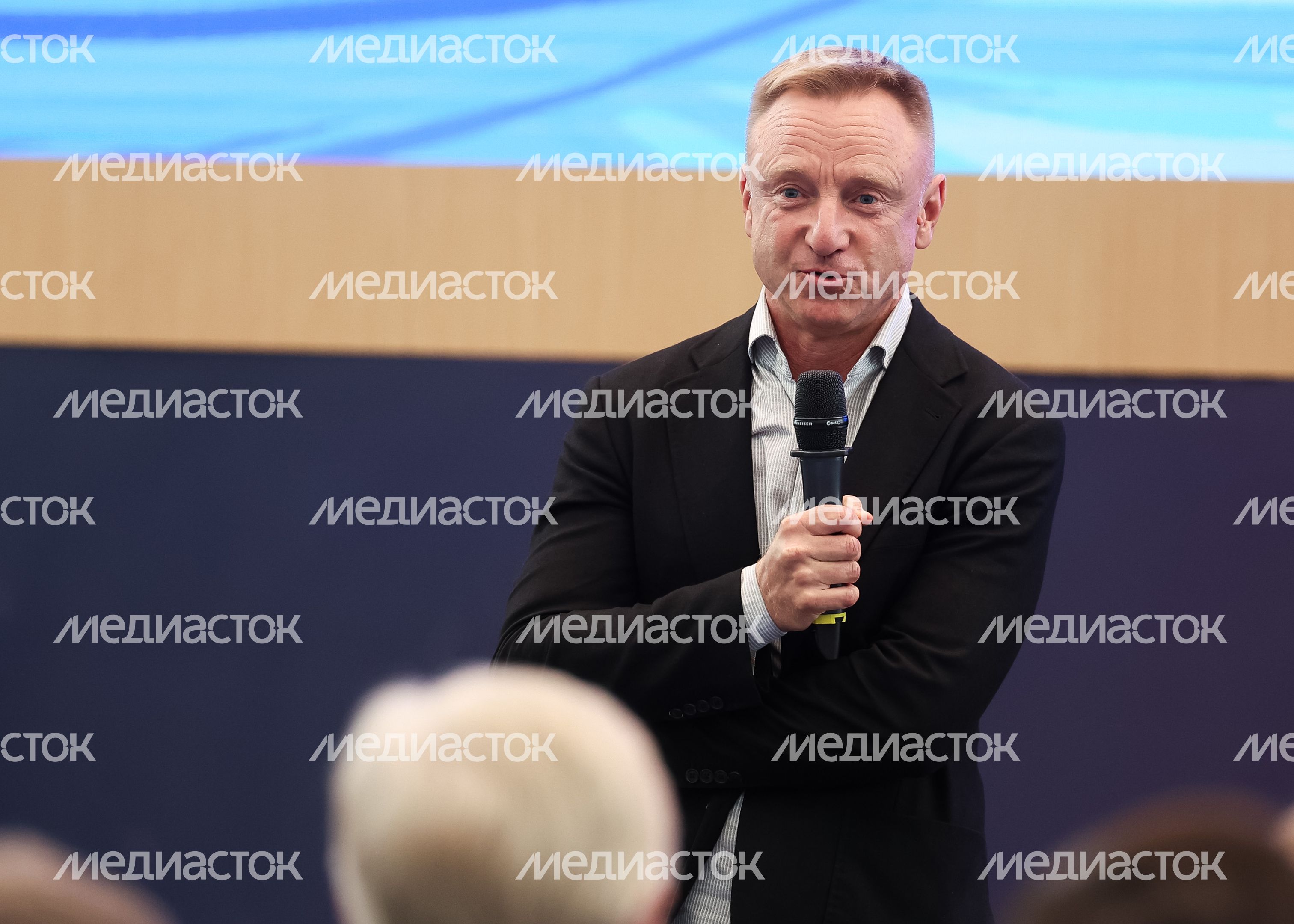 Дмирий Ливанов на пленарной сессии "Образование будущего" в рамках Форума педагогов Подмосковья Дмирий Ливанов на пленарной сессии "Образование будущего" в рамках Форума педагогов Подмосковья