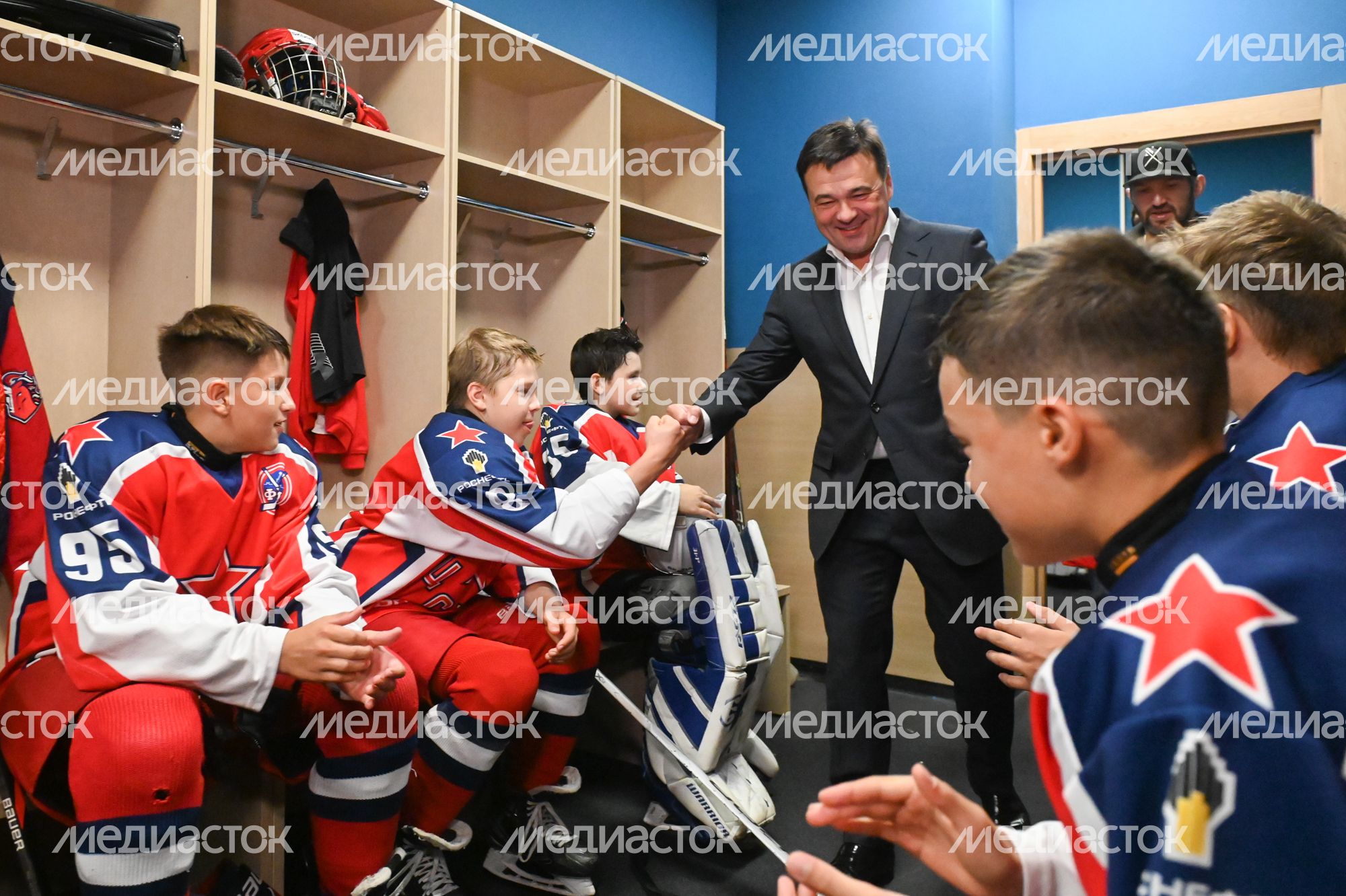 Открытие Губернатором Подмосковья финала хоккейного турнира «ОВИ-Cup»