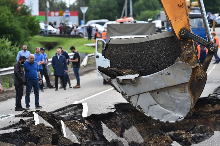 Последствия прорыва дамбы в Рузе