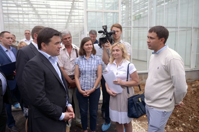 А. Воробьев открыл тепличный комплекс в Луховицком районе