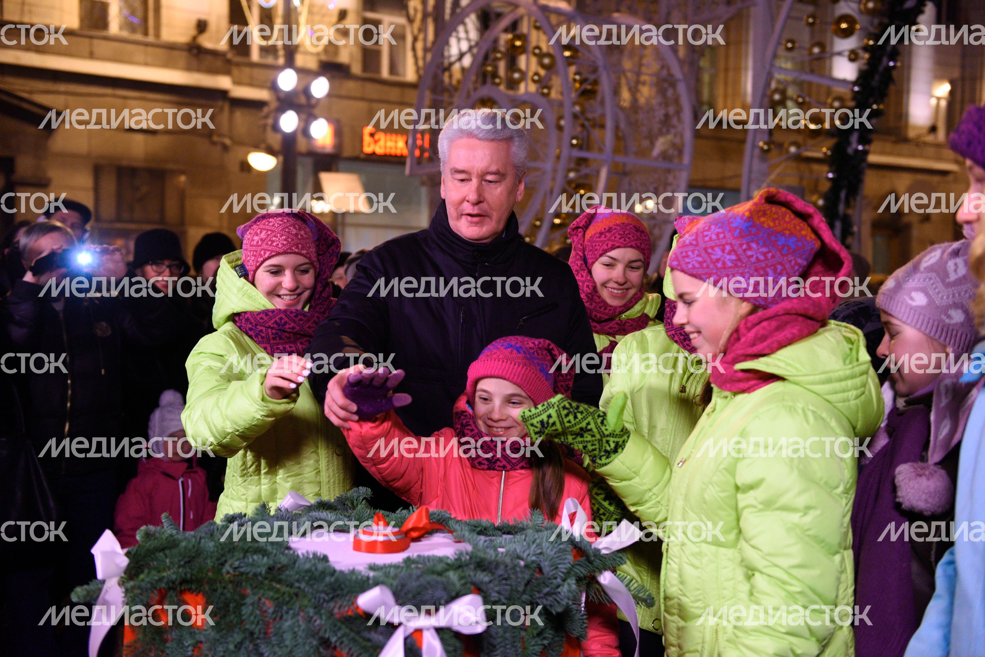 Новогодний фестиваль «Путешествие в Рождество» в Москве