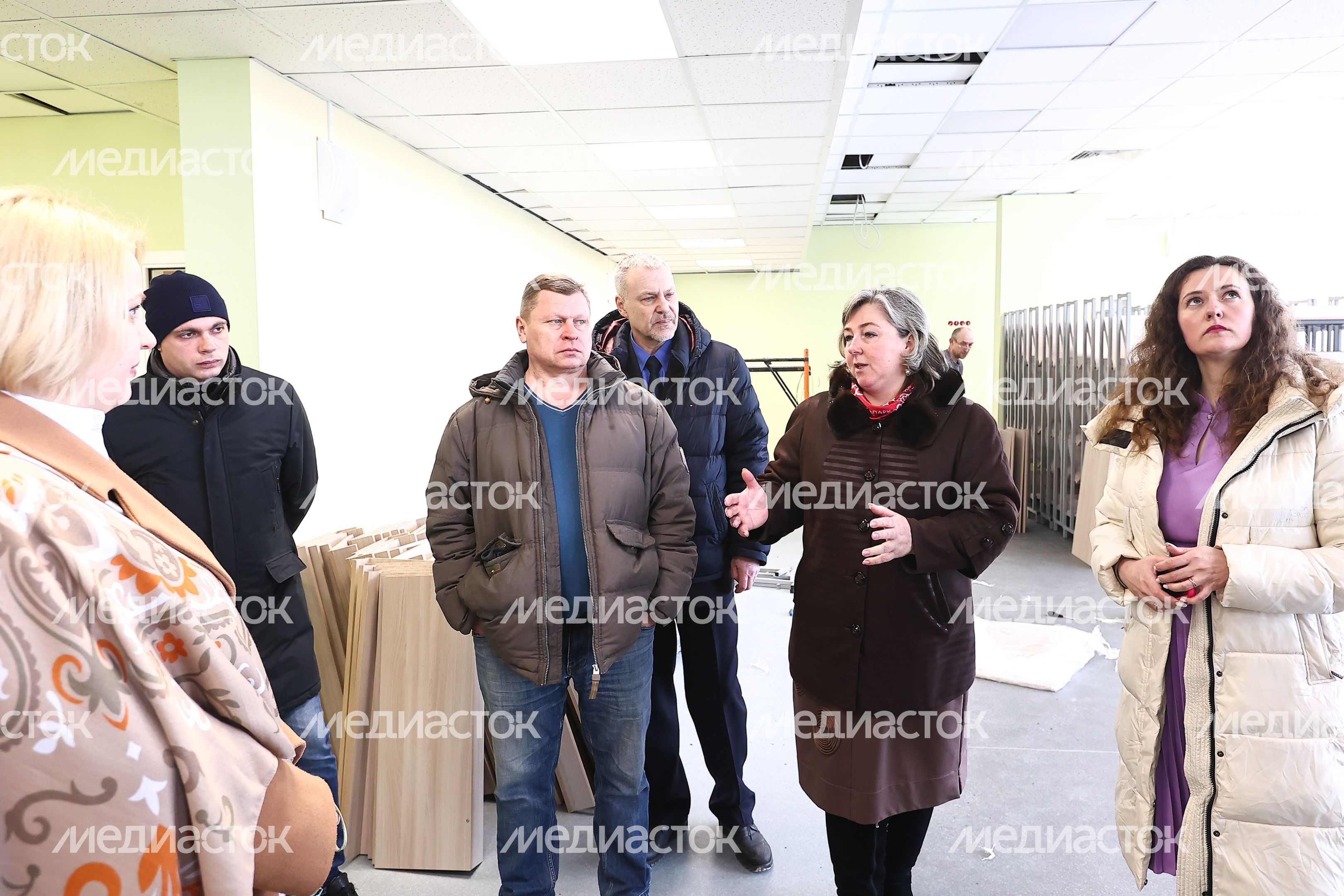 Проверка хода строительства школы в Тучкове Губернатором Подмосковья