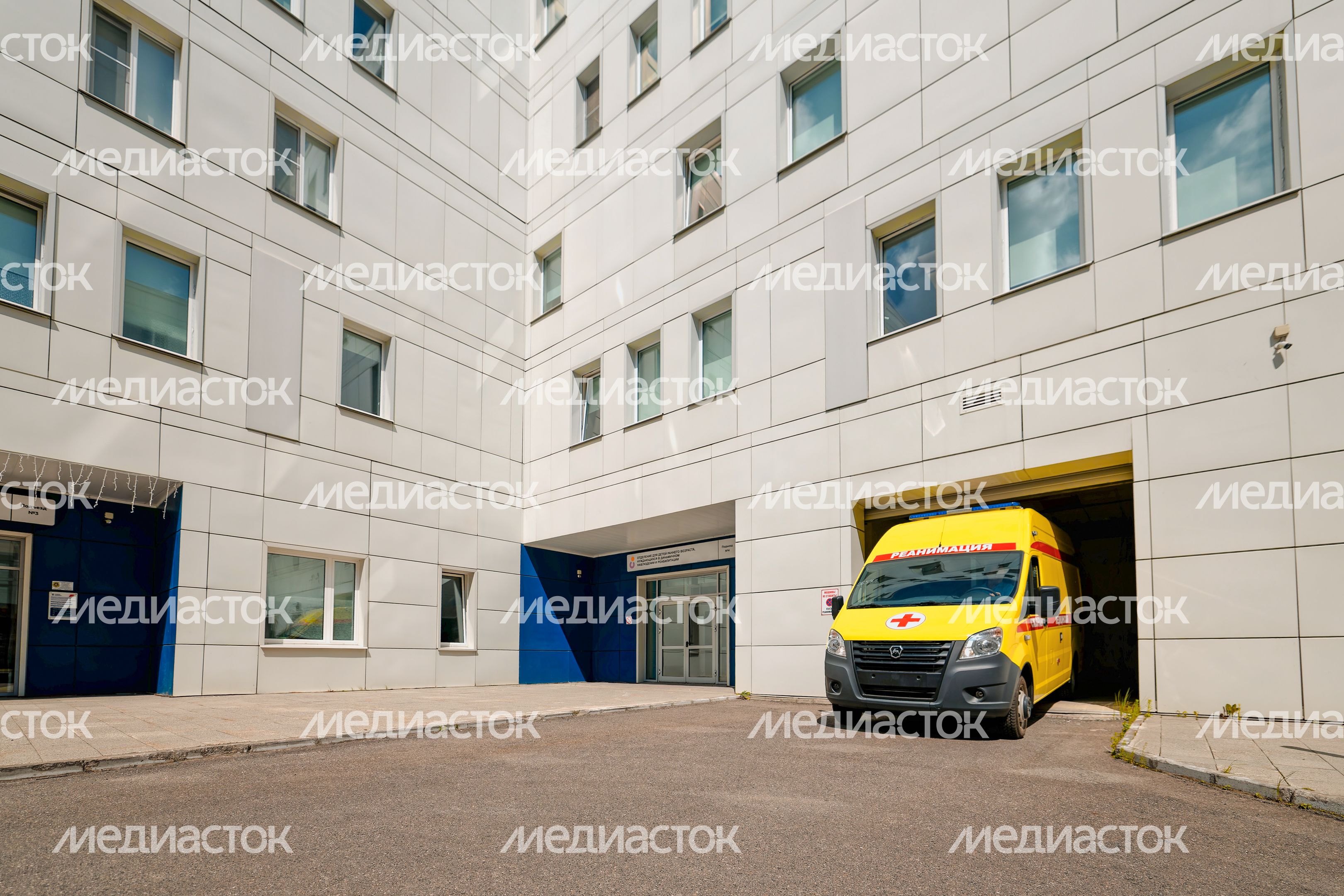 Новый реанимобиль в Коломенском перинатальном центре Новый реанимобиль в Коломенском перинатальном центре