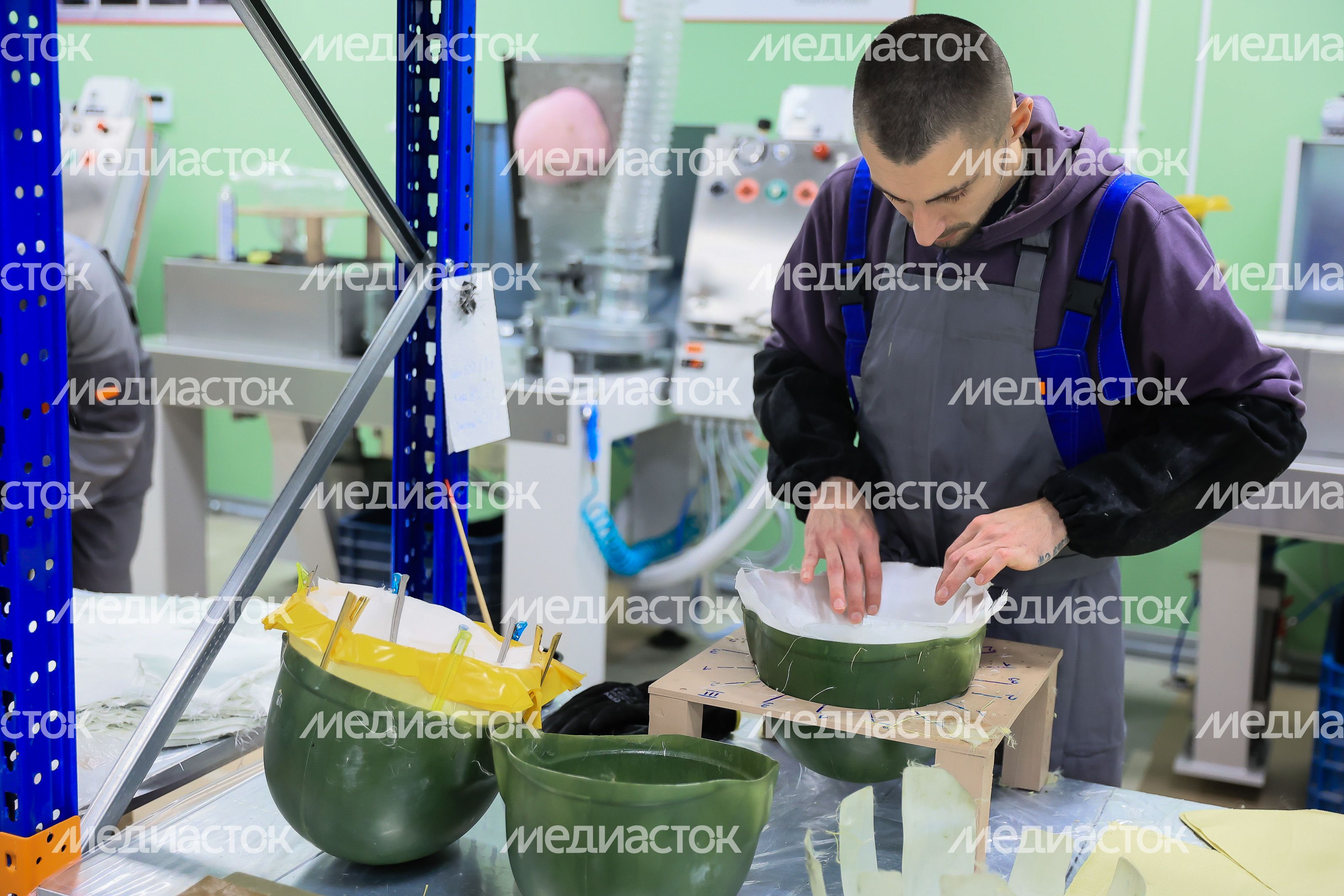 Встреча Губернатора Подмосковья с родственниками мобилизованных, работающими на производстве защитной экипировки для участников СВО