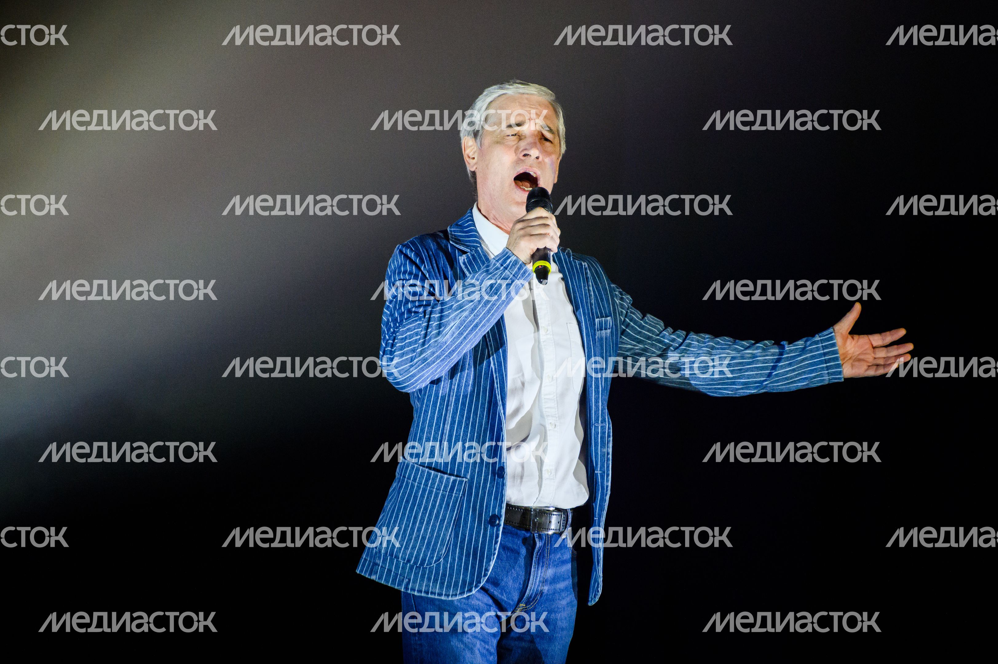 Открытие VIII Международного кинофестиваля «17 мгновений…» имени Вячеслава Тихонова Открытие VIII Международного кинофестиваля «17 мгновений…» имени Вячеслава Тихонова