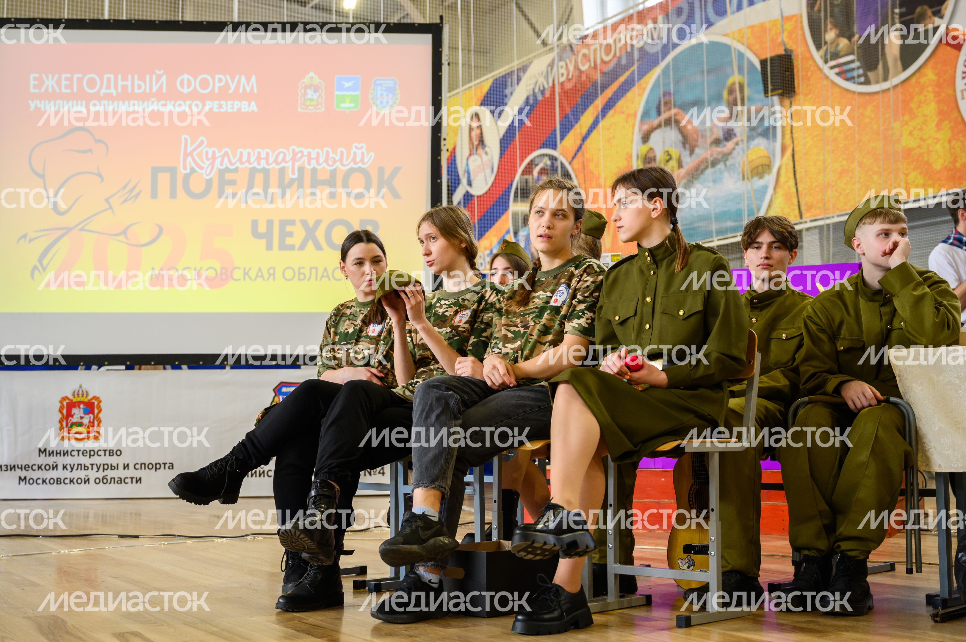 Участники команды Училища олимпийского резерва Тульской области на Кулинарном поединке 2025 Участники команды Училища олимпийского резерва Тульской области на Кулинарном поединке 2025