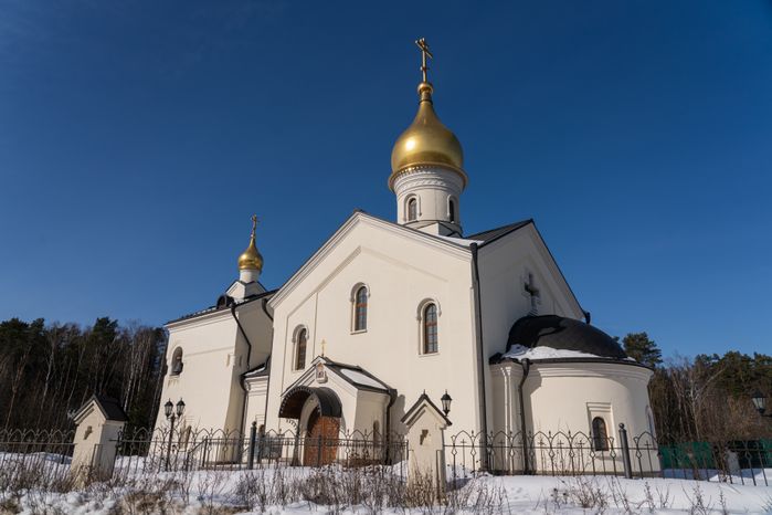 Одинцовский округ. Храм Казанской иконы Божией Матери в поселке Мещерский