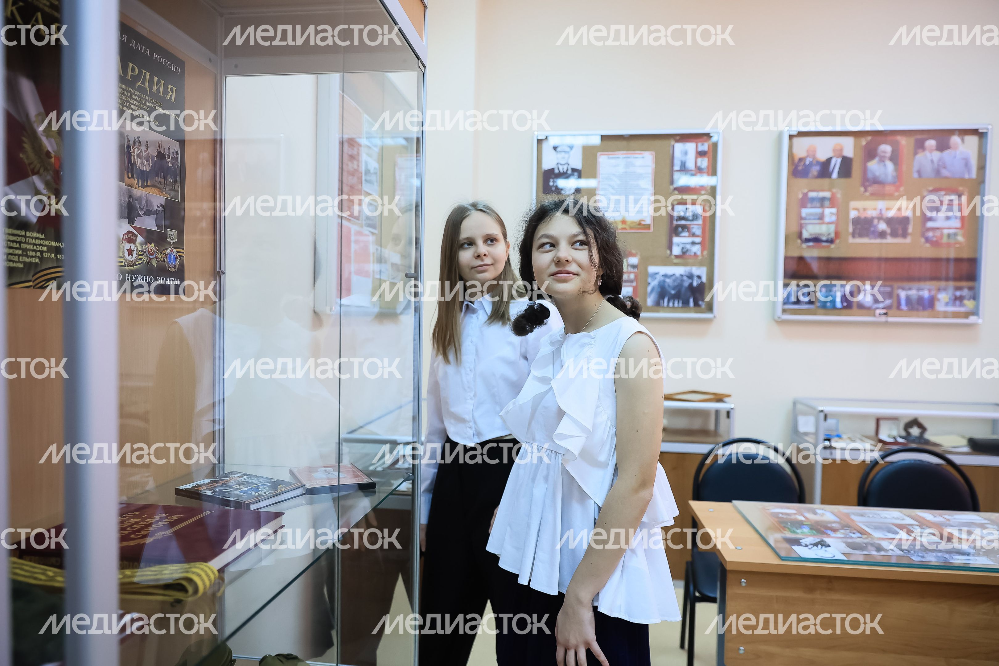 Встреча Губернатора Подмосковья со школьниками из Балашихи, чьи близкие находятся в зоне СВО