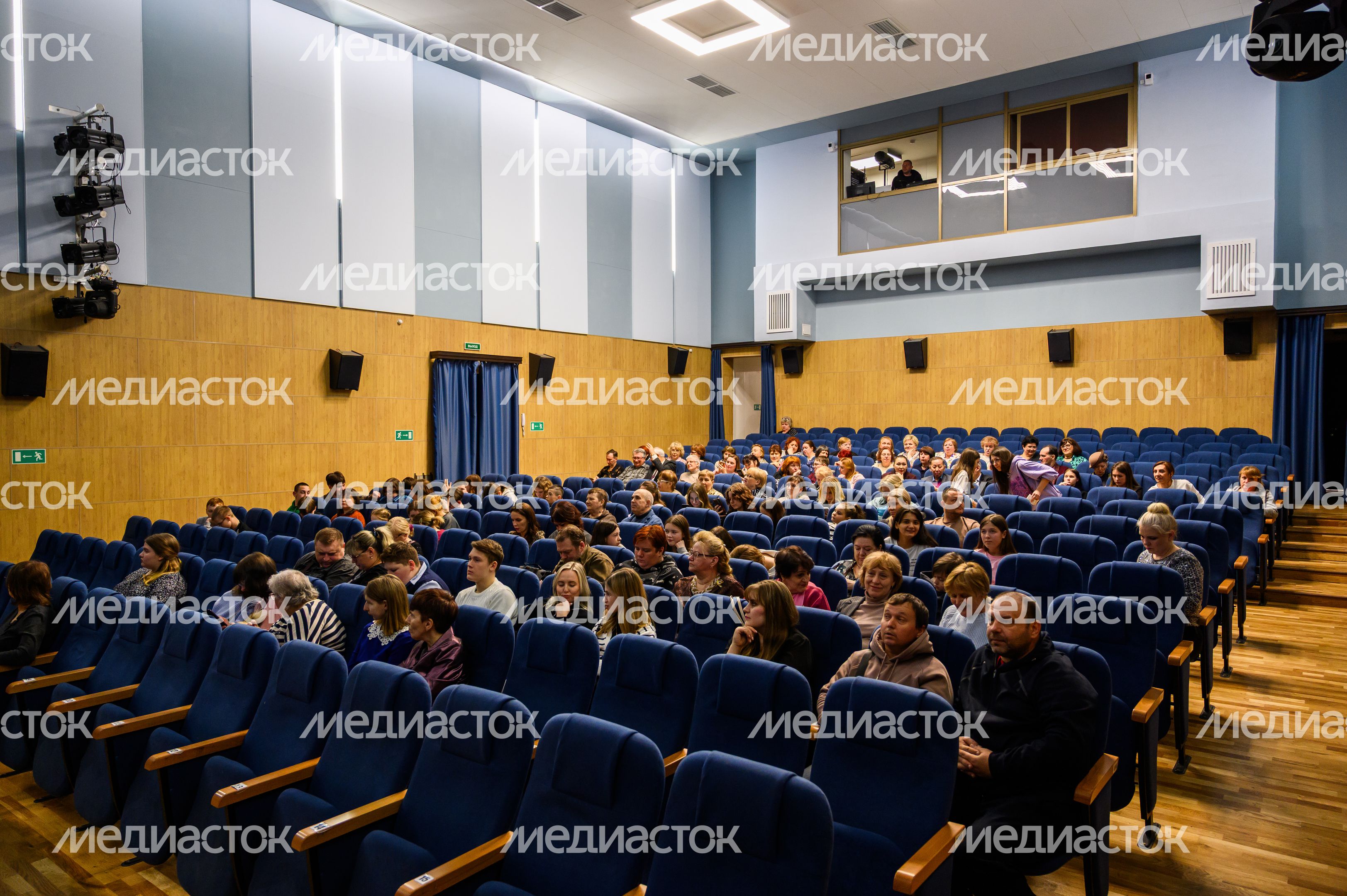 Театрализованная программа «Ночь в театре 2025» в поселке Правдинский Пушкинского округа Театрализованная программа «Ночь в театре 2025» в поселке Правдинский Пушкинского округа