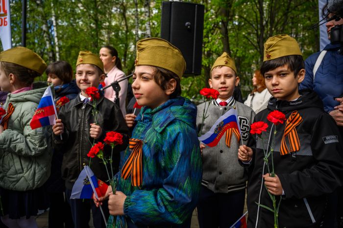 Торжественная церемония зажжения Вечного огня в Королеве