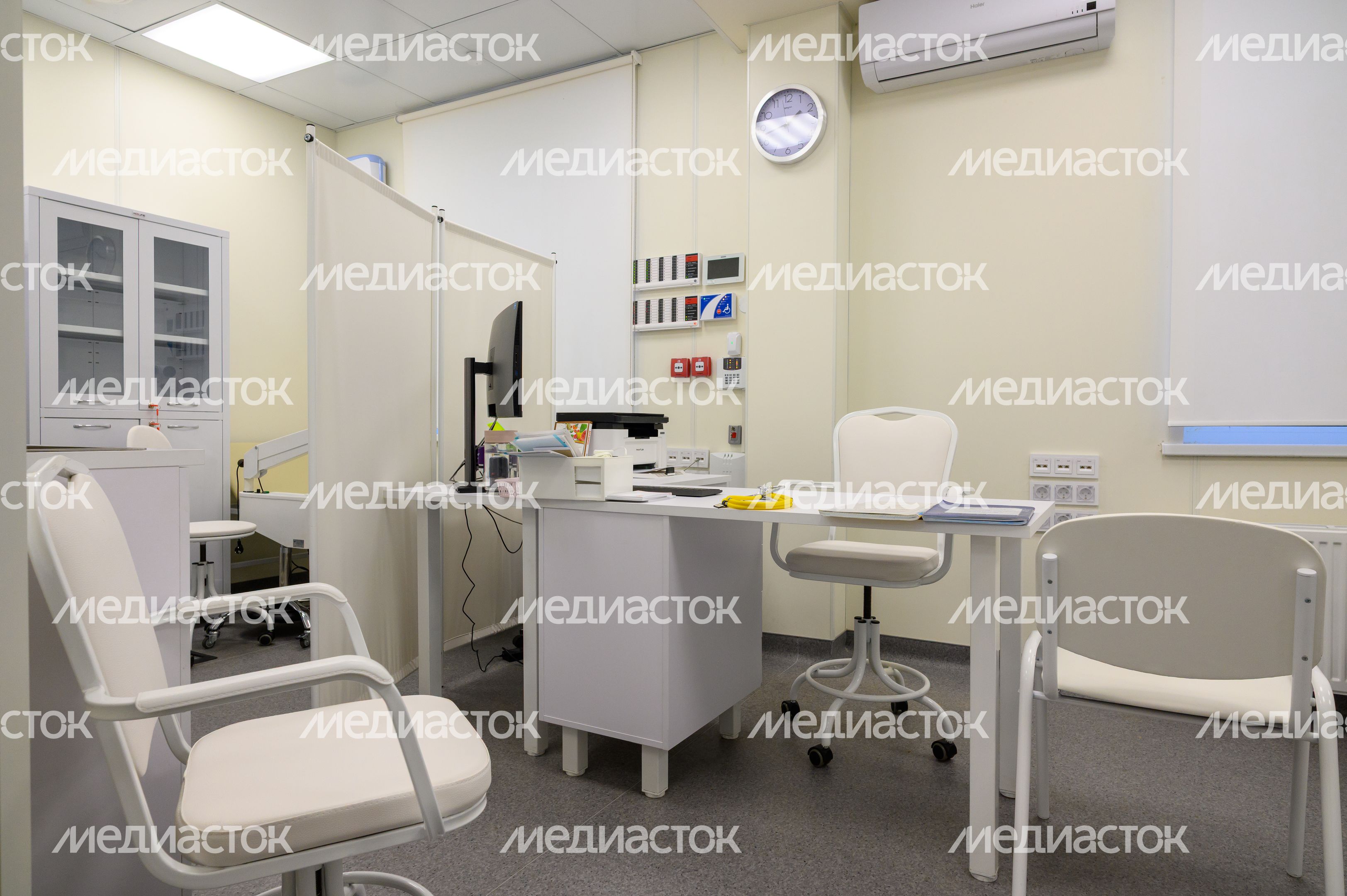 Кабинет врача в фельдшерском здравпункте поселка Пустоши округа Шатура Кабинет врача в фельдшерском здравпункте поселка Пустоши округа Шатура