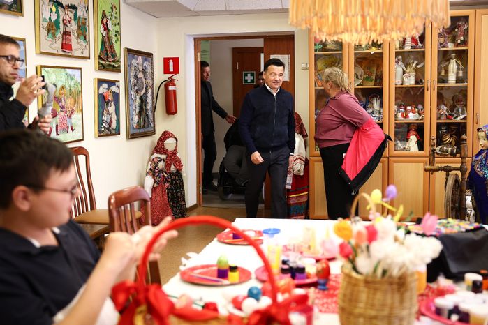 Губернатор навестил ребят, воспитывающихся в Семейном центре «Дмитровский»