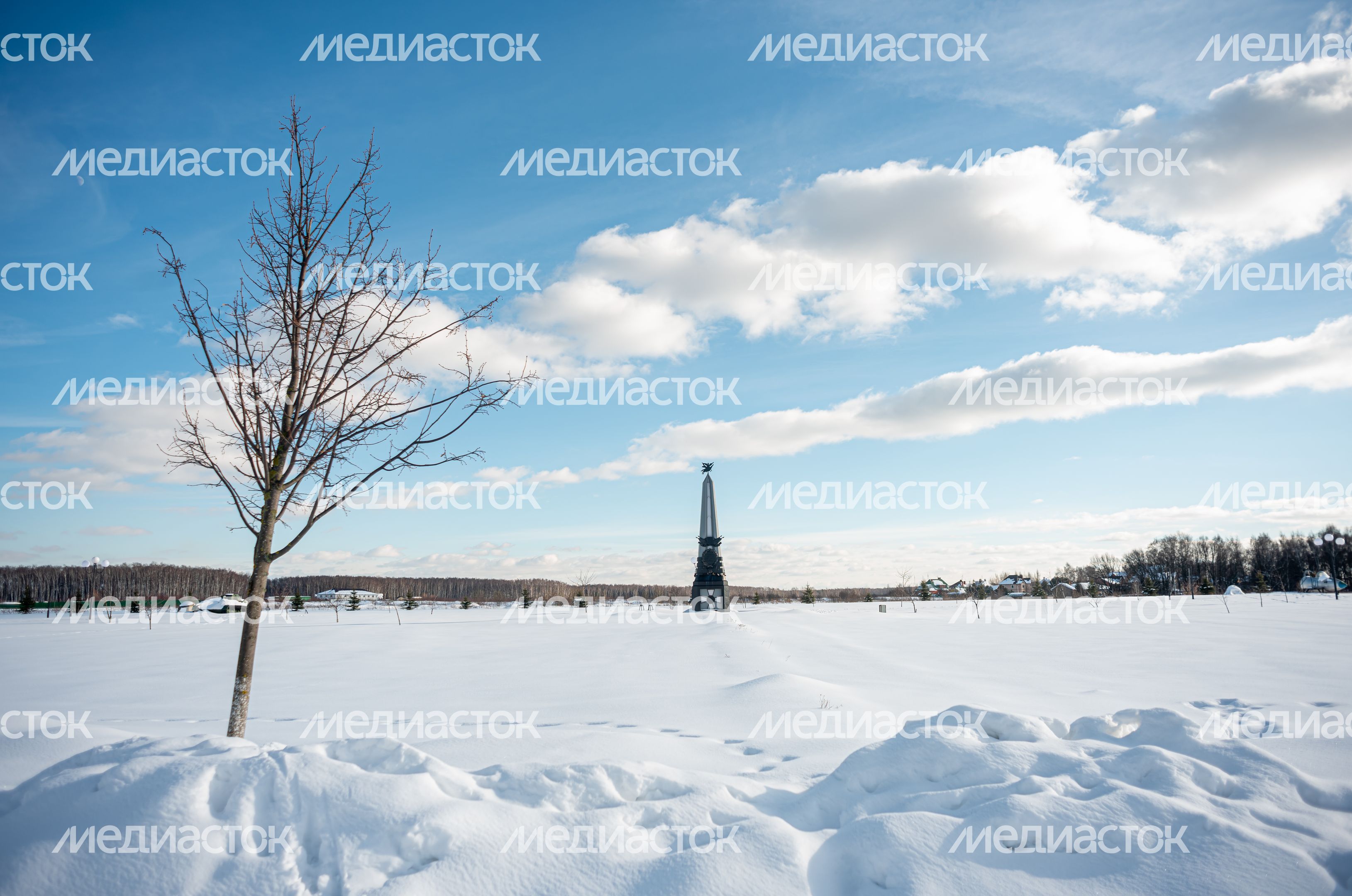Зимние виды Национального Конного арка Русь
