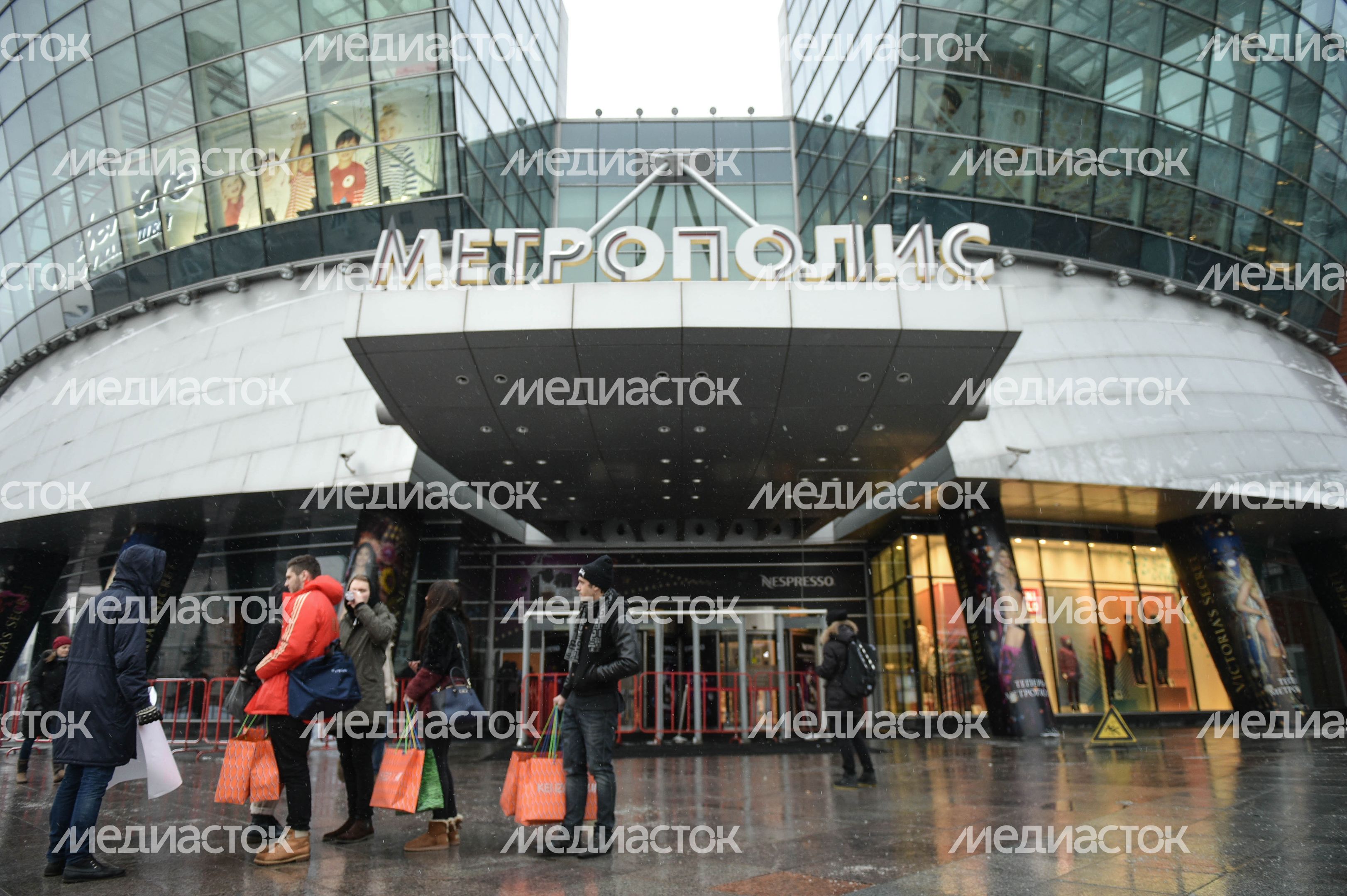 Открытие продаж коллекции KENZO для H&M Открытие продаж коллекции KENZO для H&M