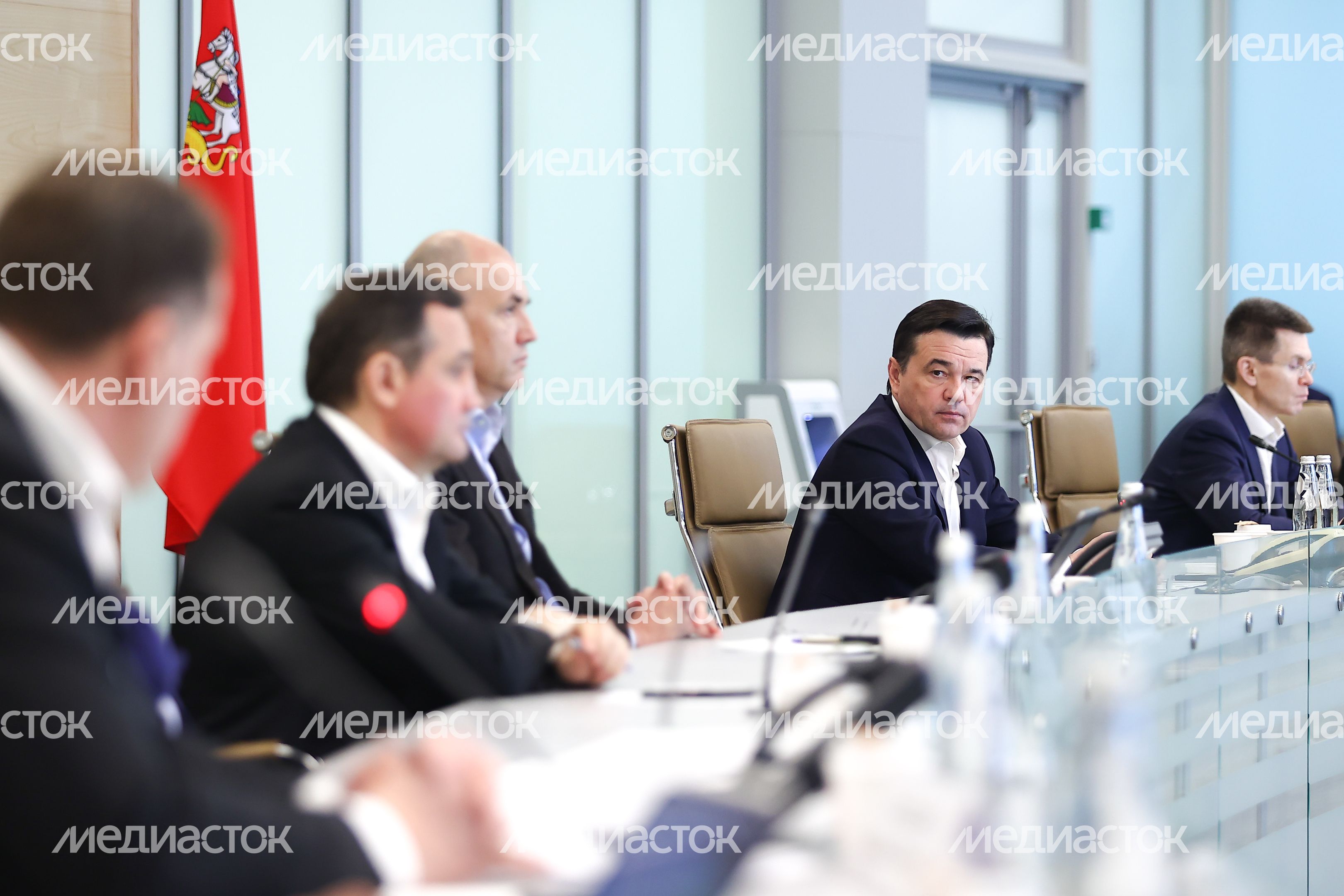 Еженедельное совещание губернатора с областным правительством