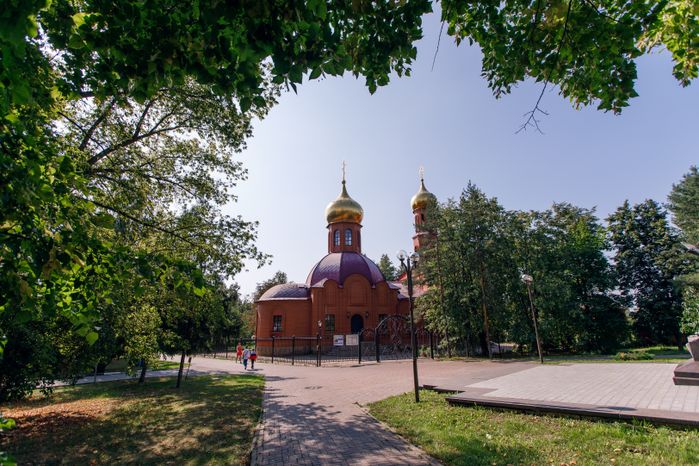 Дзержинский. Церковь князя Дмитрия Донского