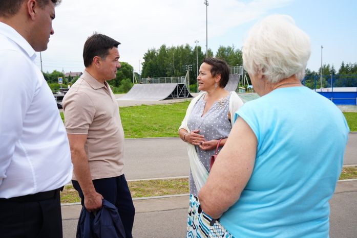 Встреча Губернатора Подмосковья с посетителями парка «Ривьера» в Можайске