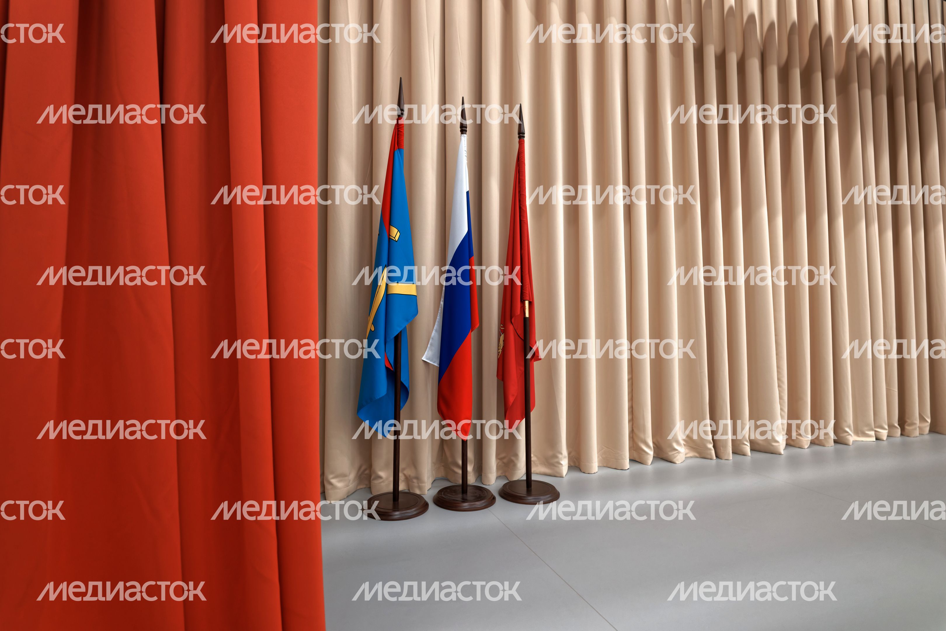 Актовый зал в новой пристройке средней школы №16 в Подольске Актовый зал в новой пристройке средней школы №16 в Подольске