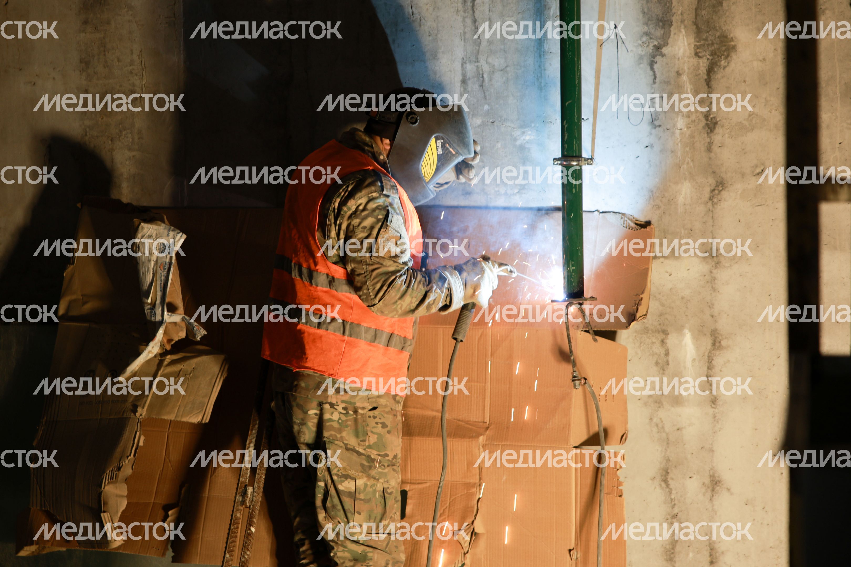 В Клину продолжается масштабная реконструкция спортшколы олимпийского резерва В Клину продолжается масштабная реконструкция спортшколы олимпийского резерва