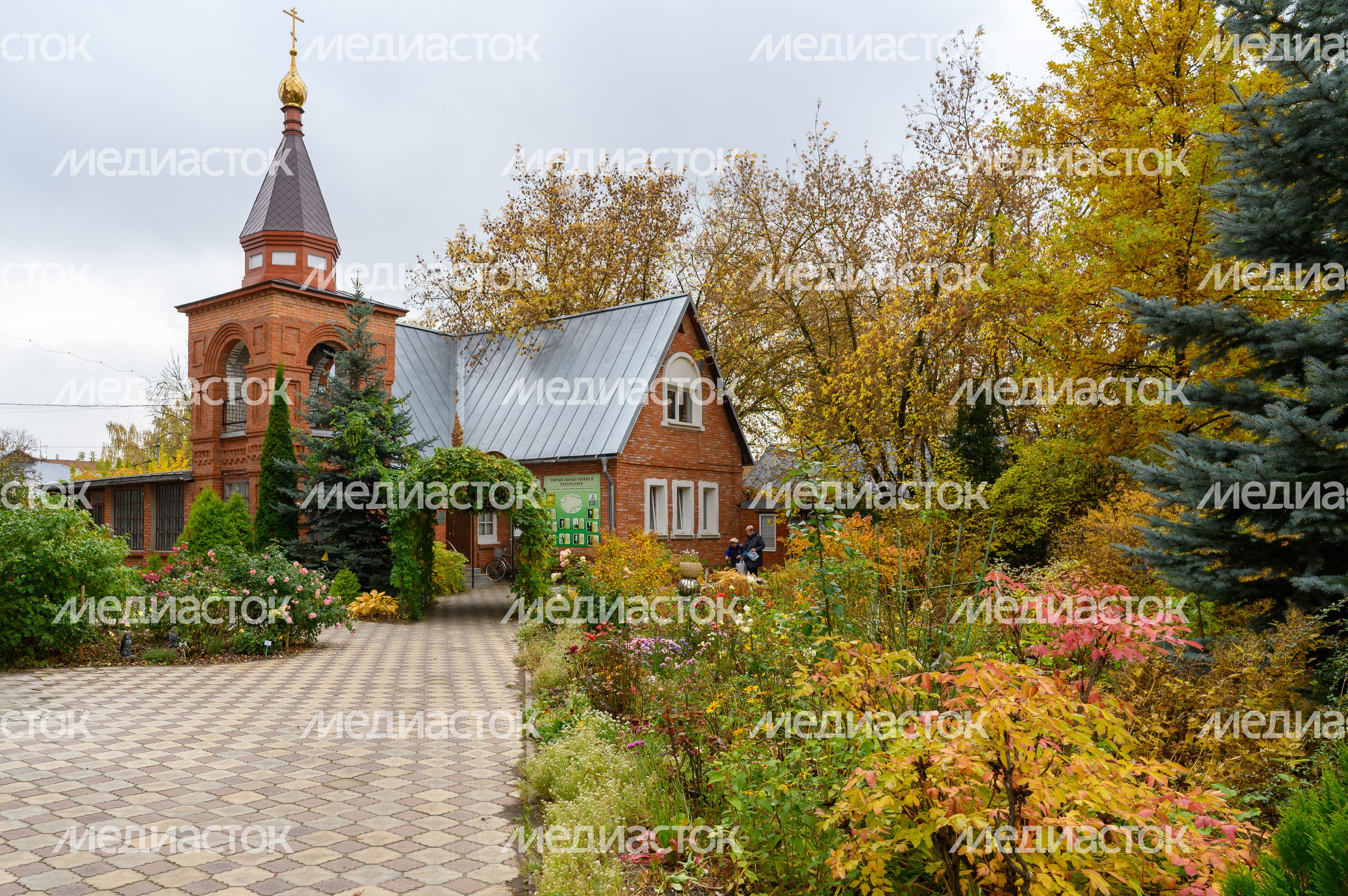 Храм Иоанна Богослова в Ликино-Дулево Храм Иоанна Богослова в Ликино-Дулево