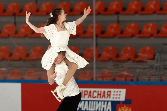 Ледовое шоу Татьяны Навки ко Дню Победы на ледовой арене в Красногорске