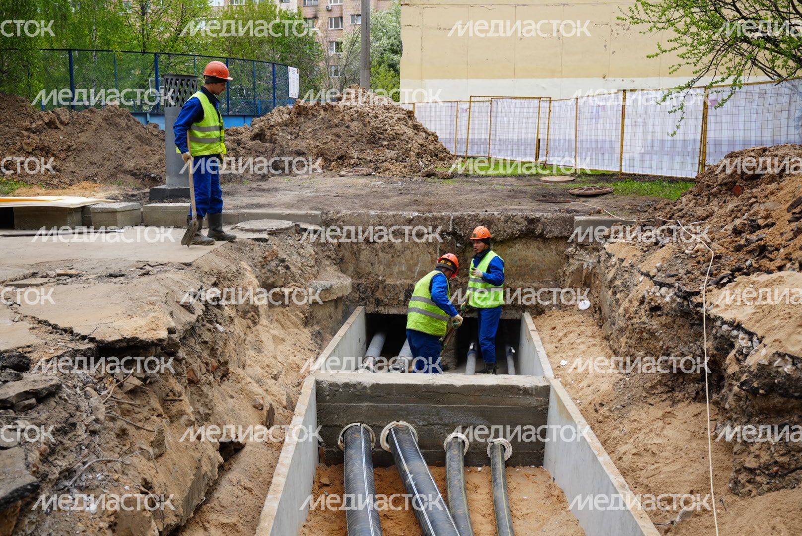 Проверка губернатором ремонта теплосетей в Химках