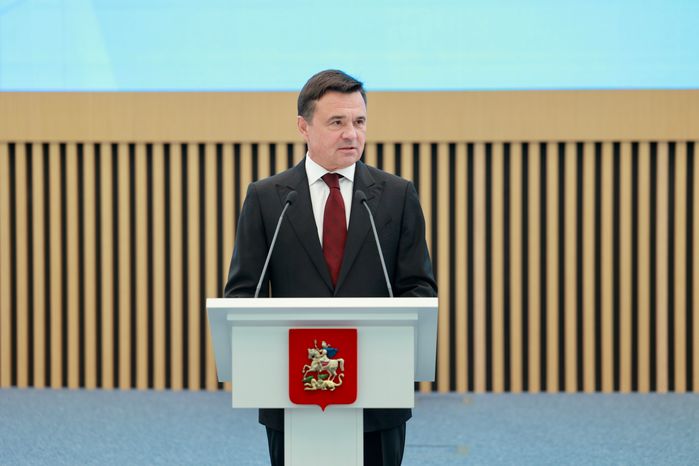 Андрей Воробьев поздравил подмосковных учителей с профессиональным праздником