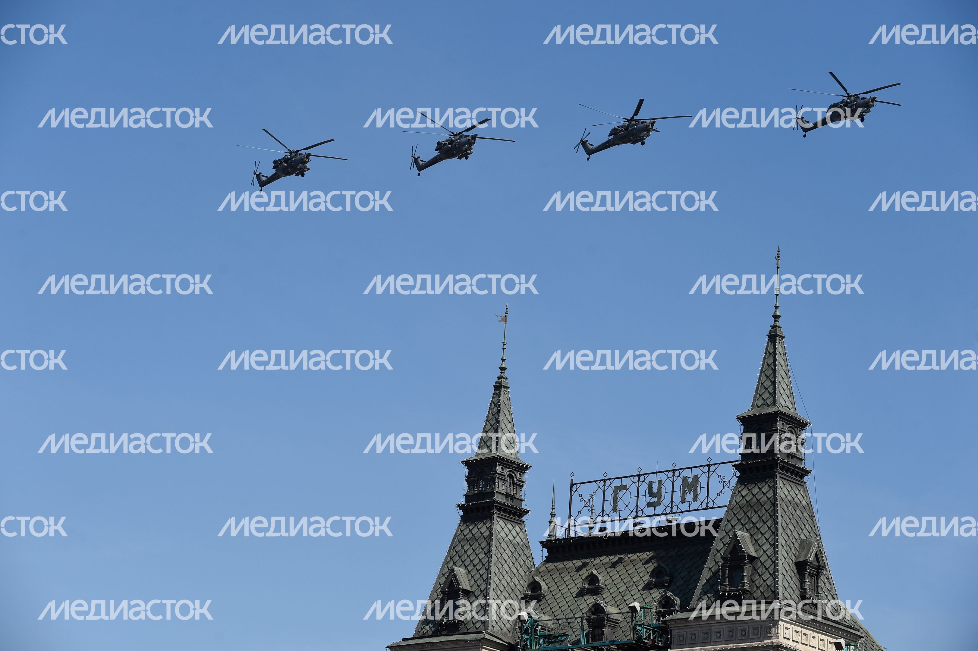 Парад Победы на Красной площади в Москве Парад Победы на Красной площади в Москве