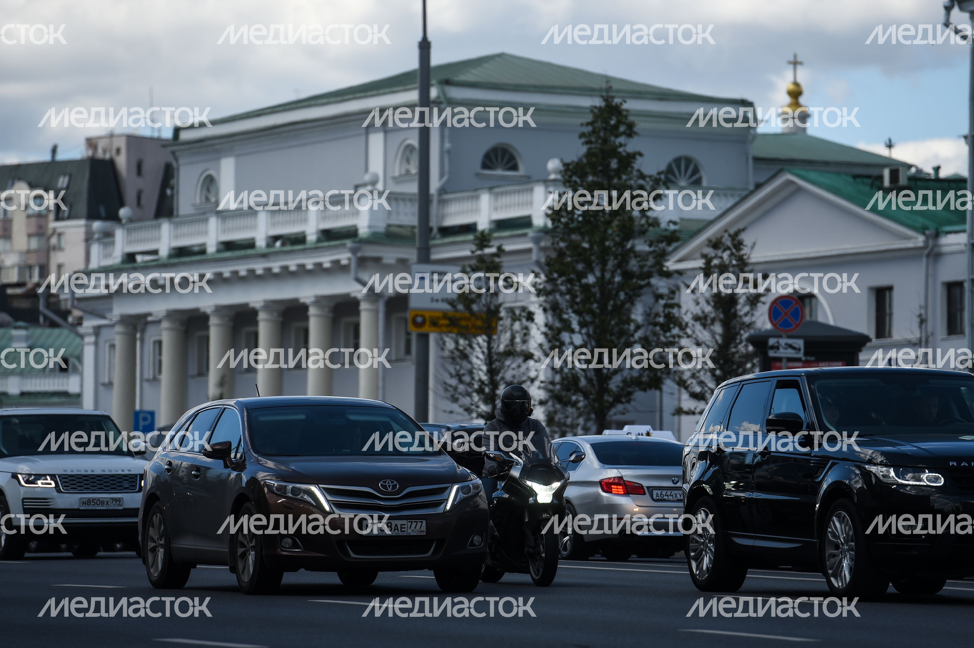 Мотоциклисты на улицах Москвы
