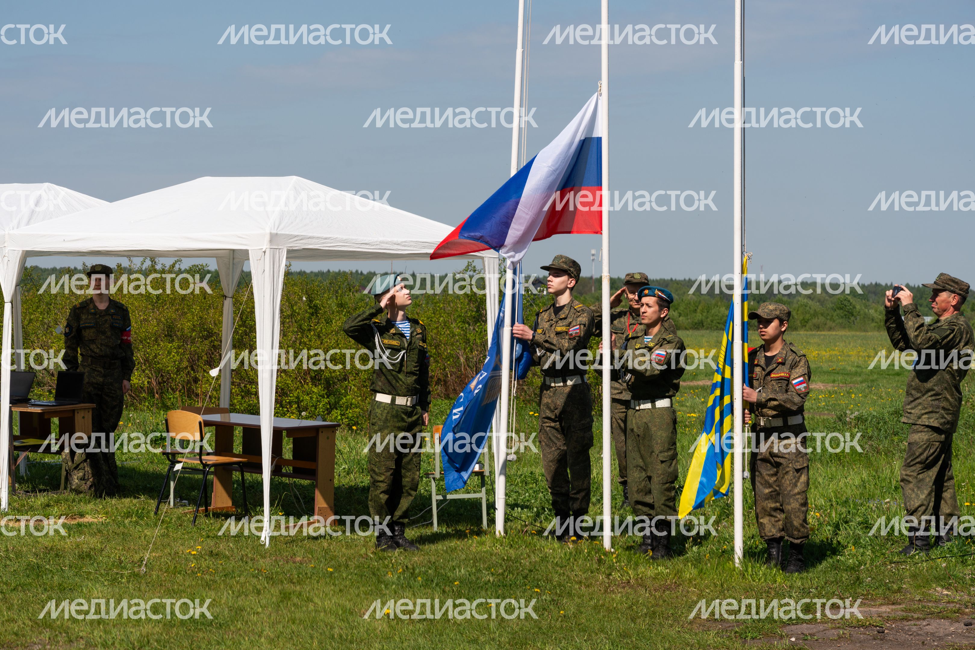 Военно-техническая игра "Арт-дуэль-2024" на аэродроме Волосово