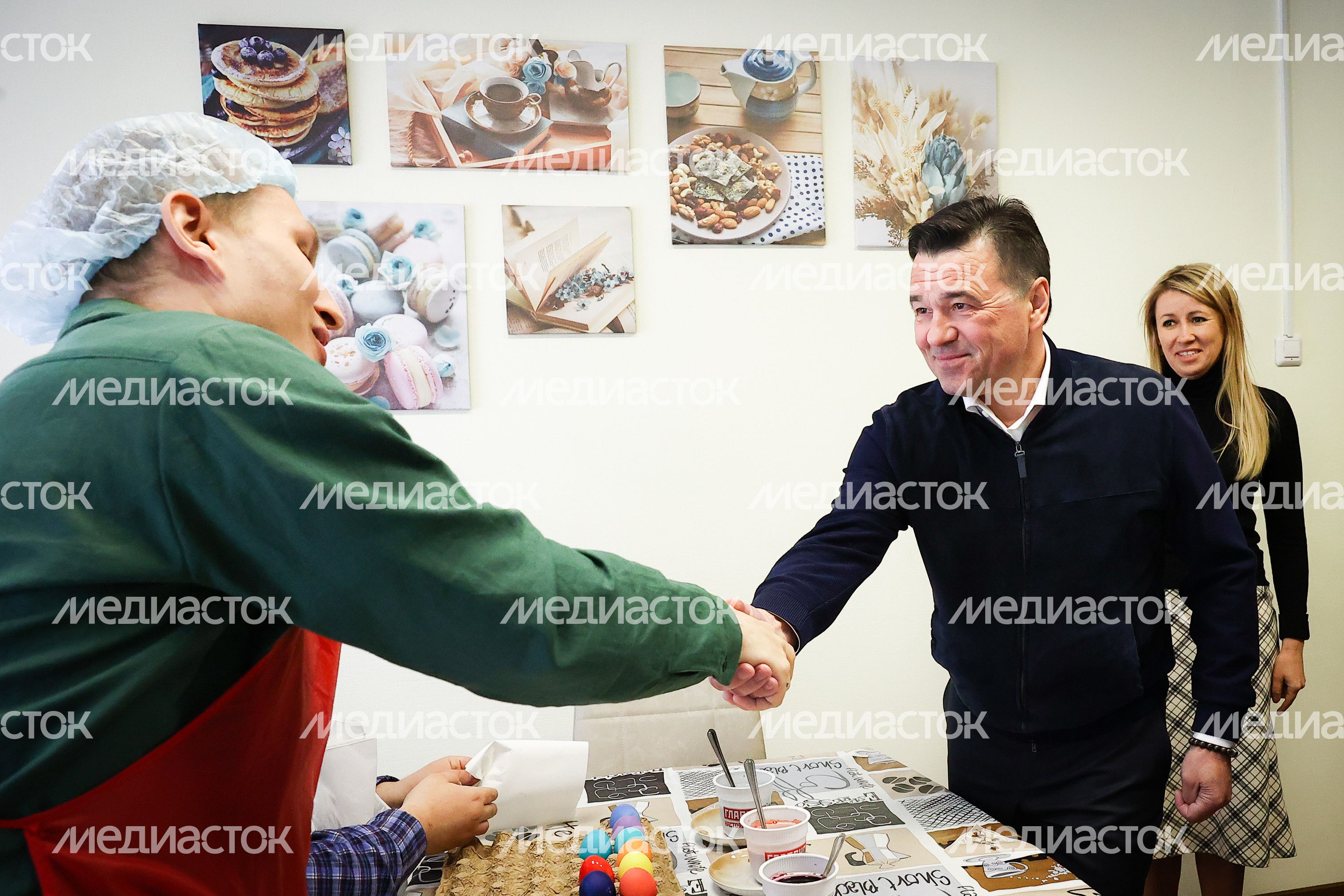 Губернатор навестил ребят, воспитывающихся в Семейном центре «Дмитровский»