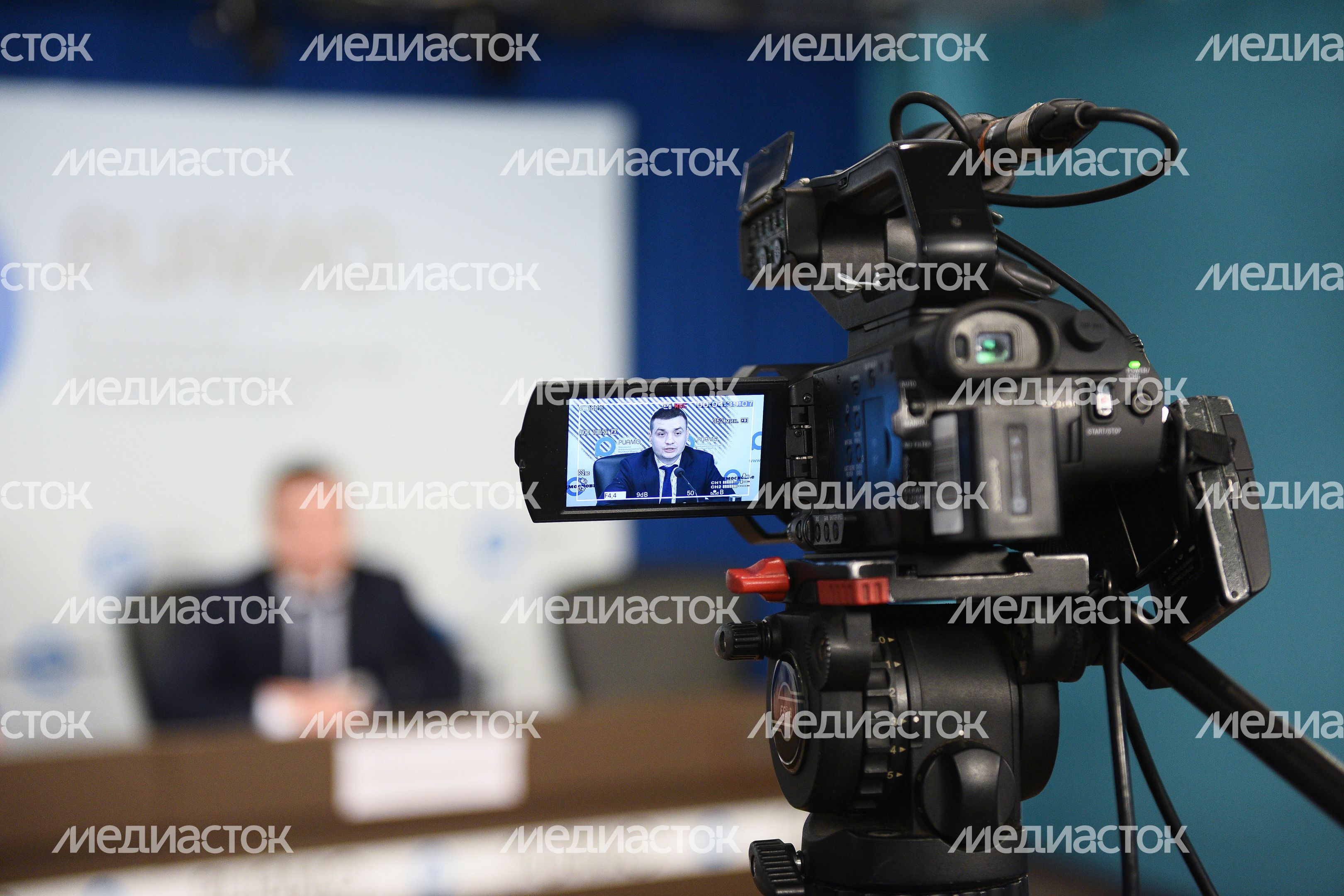 Брифинг по итогам проверок цен в аэропортах Подмосковья в РИАМО
