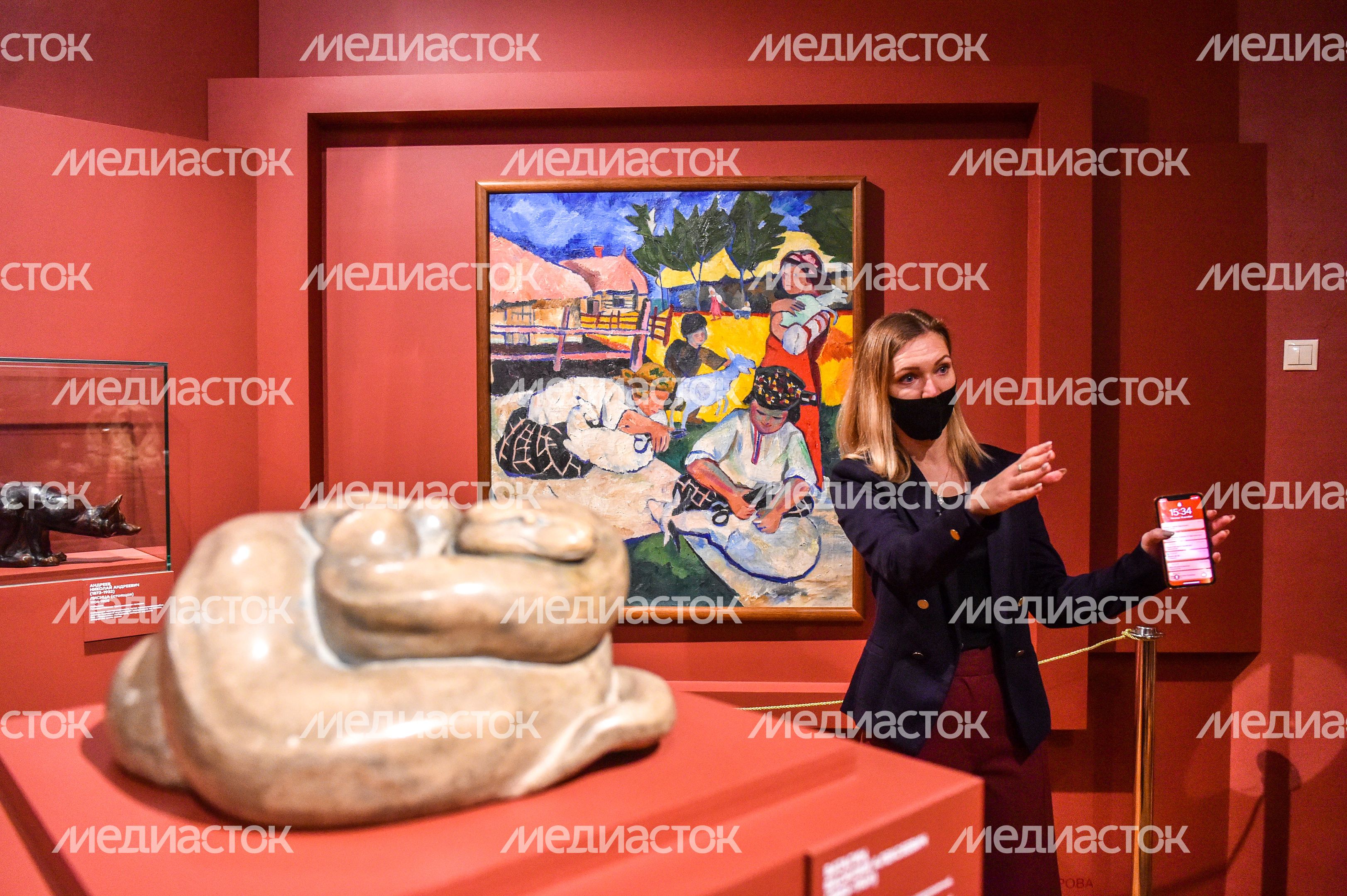 Выставка «Мир, сотворенный заново» в Серпуховском историко-художественном музее