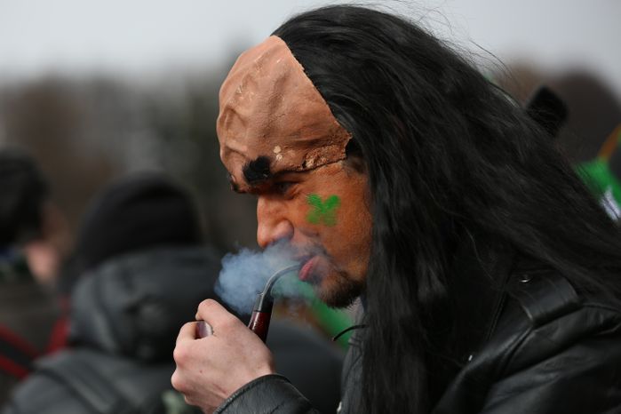 Парад в День Святого Патрика в Москве