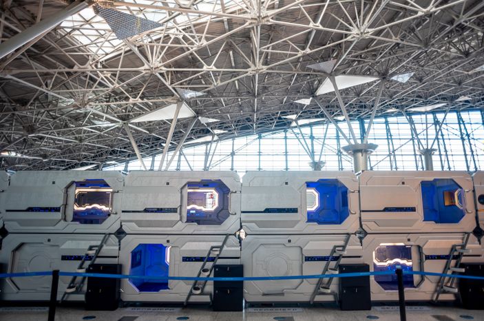 Виды Капсульного отеля Aerosleep в аэропорту Внуково