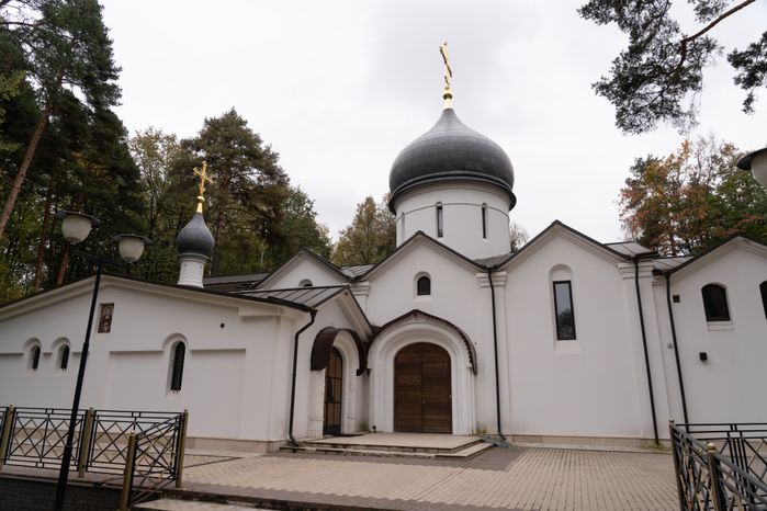 Королев. Церковь Священномученика Владимира