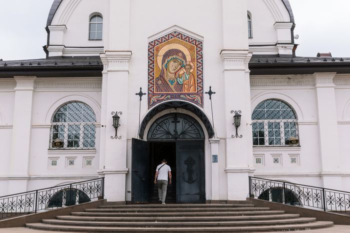 Храм Казанской иконы Божией Матери в Центральном городском парке Реутова