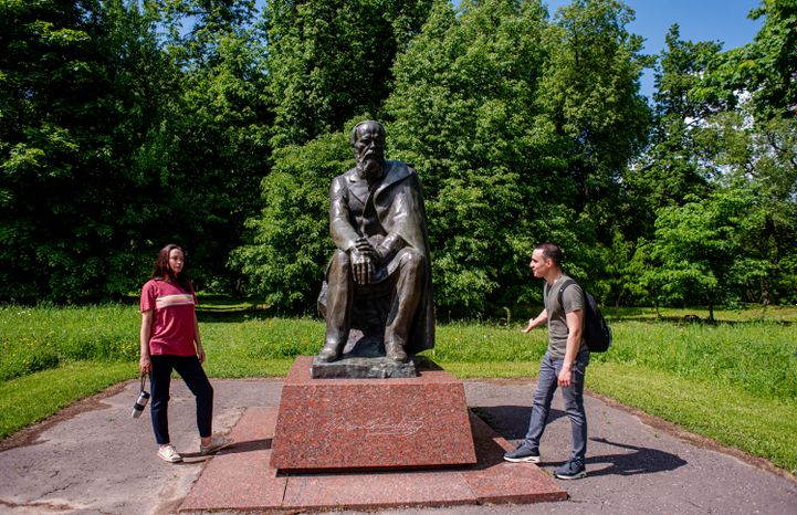 Летние виды музея-усадьбы Фёдора Михайловича Достоевского «Даровое»