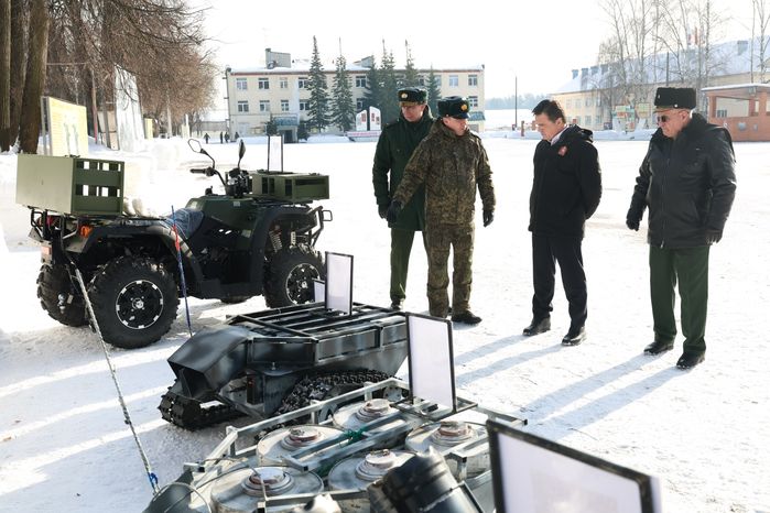 Андрей Воробьев поздравил военнослужащих 45-й отдельной гвардейской инженерной бригады