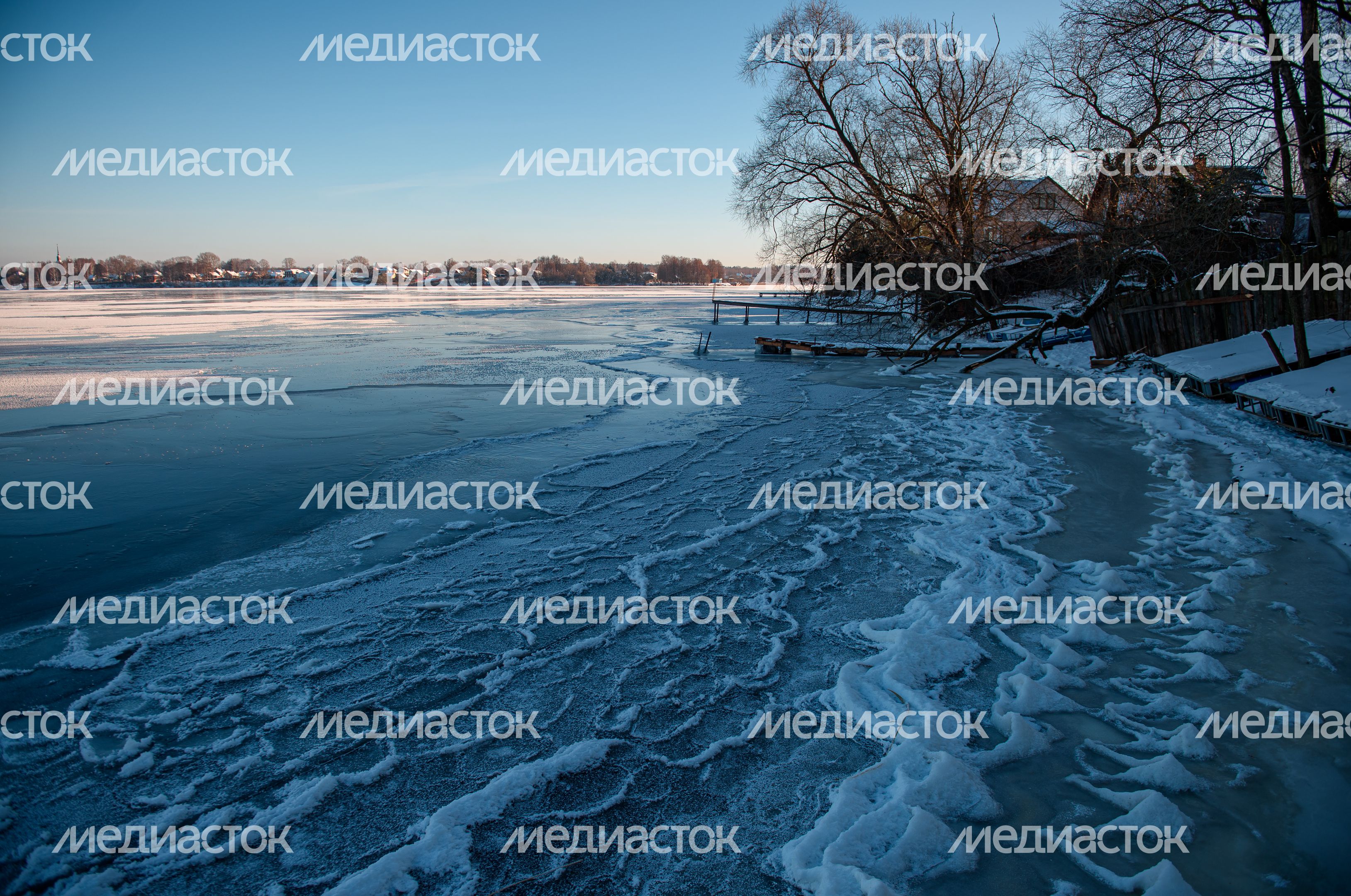 Зимние виды города Калязин