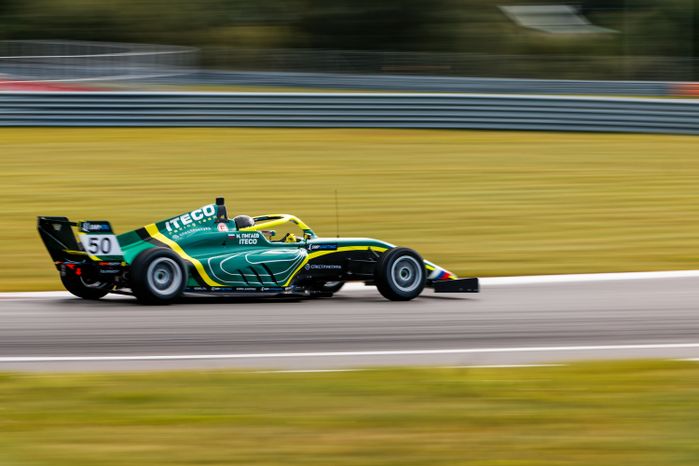 VI этап российской серии кольцевых гонок на автодроме Moscow Raceway