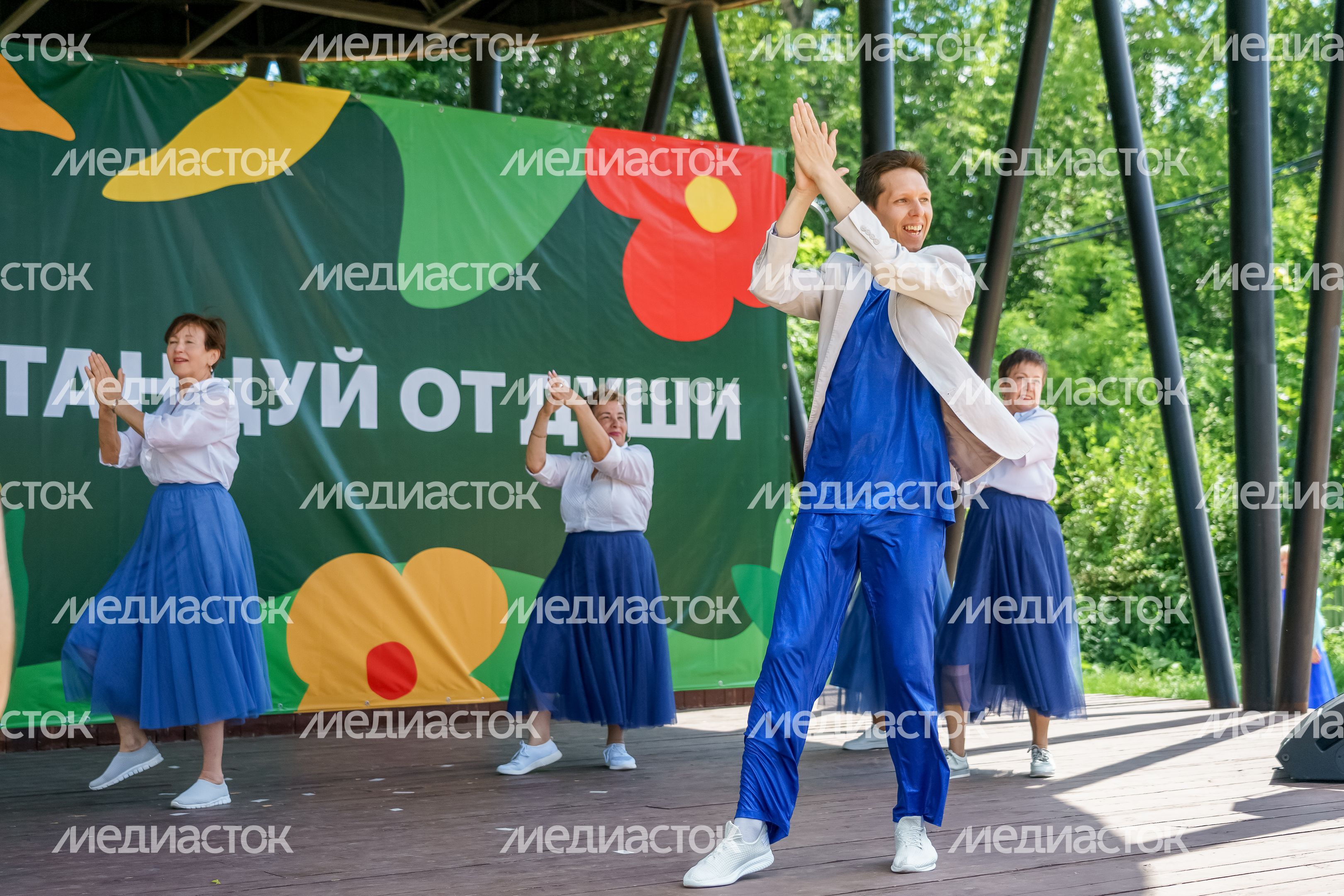 Областной фестиваль «Танцуй от души» для участников проекта "Активное долголетие"