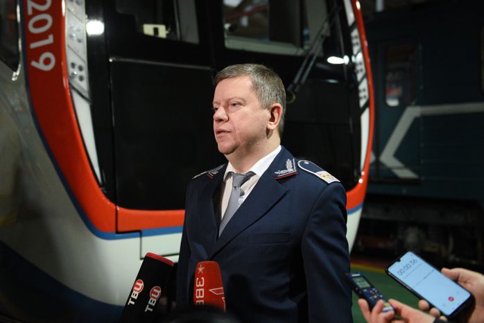 Кварцевание и обеззараживание вагонов метро в Москве