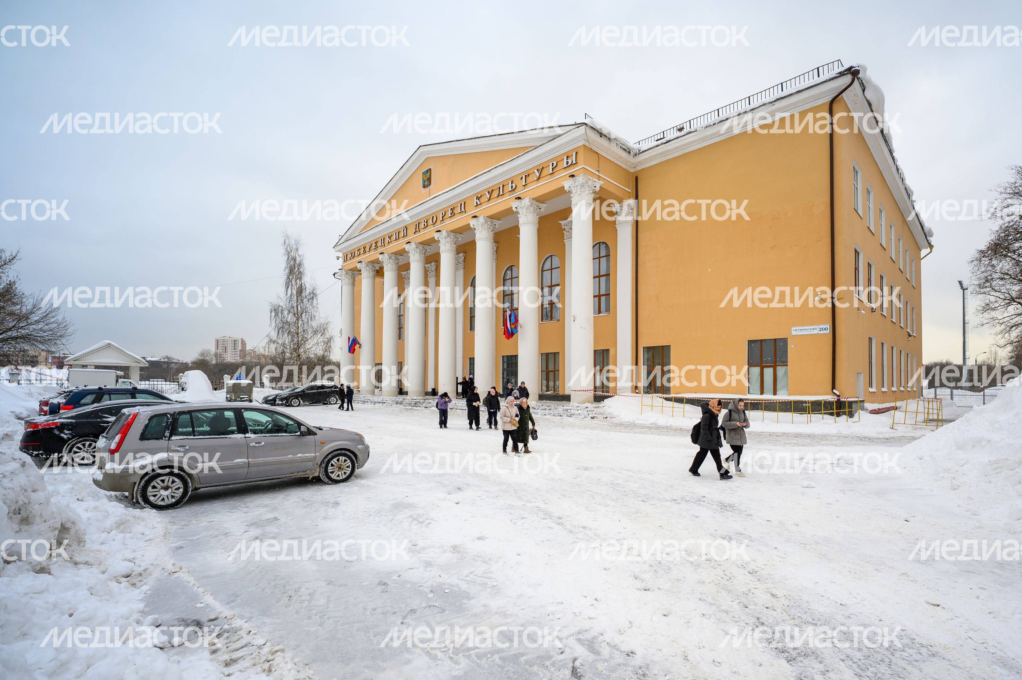 Концерт, посвященный Дню защитника Отечества, прошел в Люберцах Концерт, посвященный Дню защитника Отечества, прошел в Люберцах