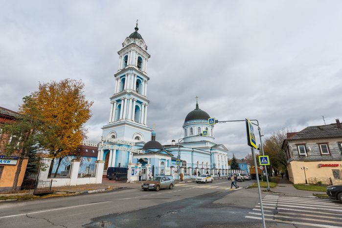 Церковь Тихвинской иконы Божией Матери в Ногинске осенью